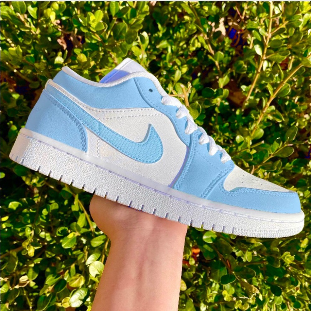 Custom Air Jordan 1 Lows (Blue/White)